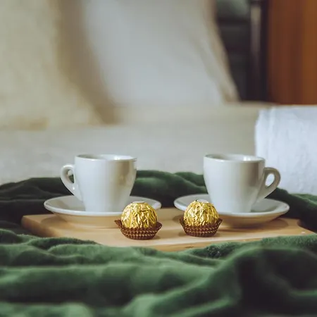 Apartment Couples Retreat, Fully Equipped Studio/ Beach *