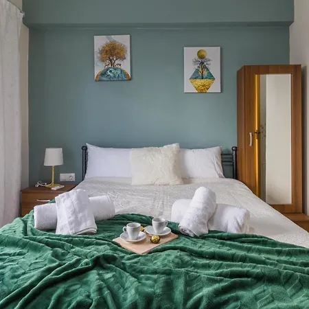 Couples Retreat, Fully Equipped Studio/ Beach شقة *
