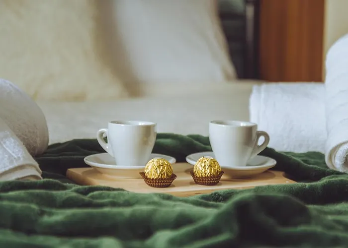 Апартаменты Couples Retreat, Fully Equipped Studio/ Beach *