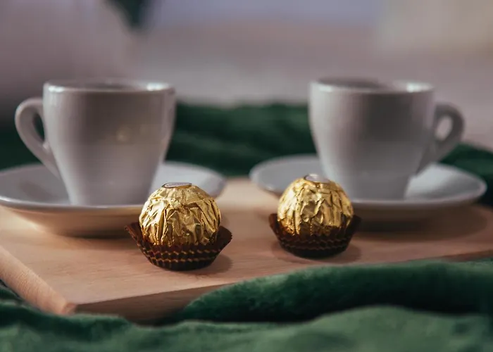 Couples Retreat, Fully Equipped Studio/ Beach アパート ルートラキ